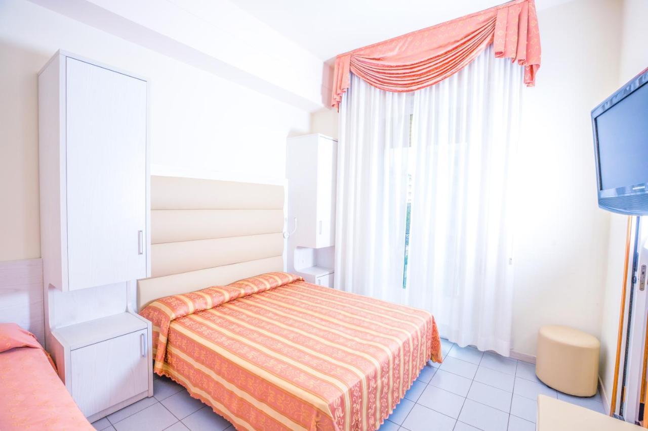 Hotel Rosalba - Valentini Family Village Bellaria-Igea Marina Exterior photo